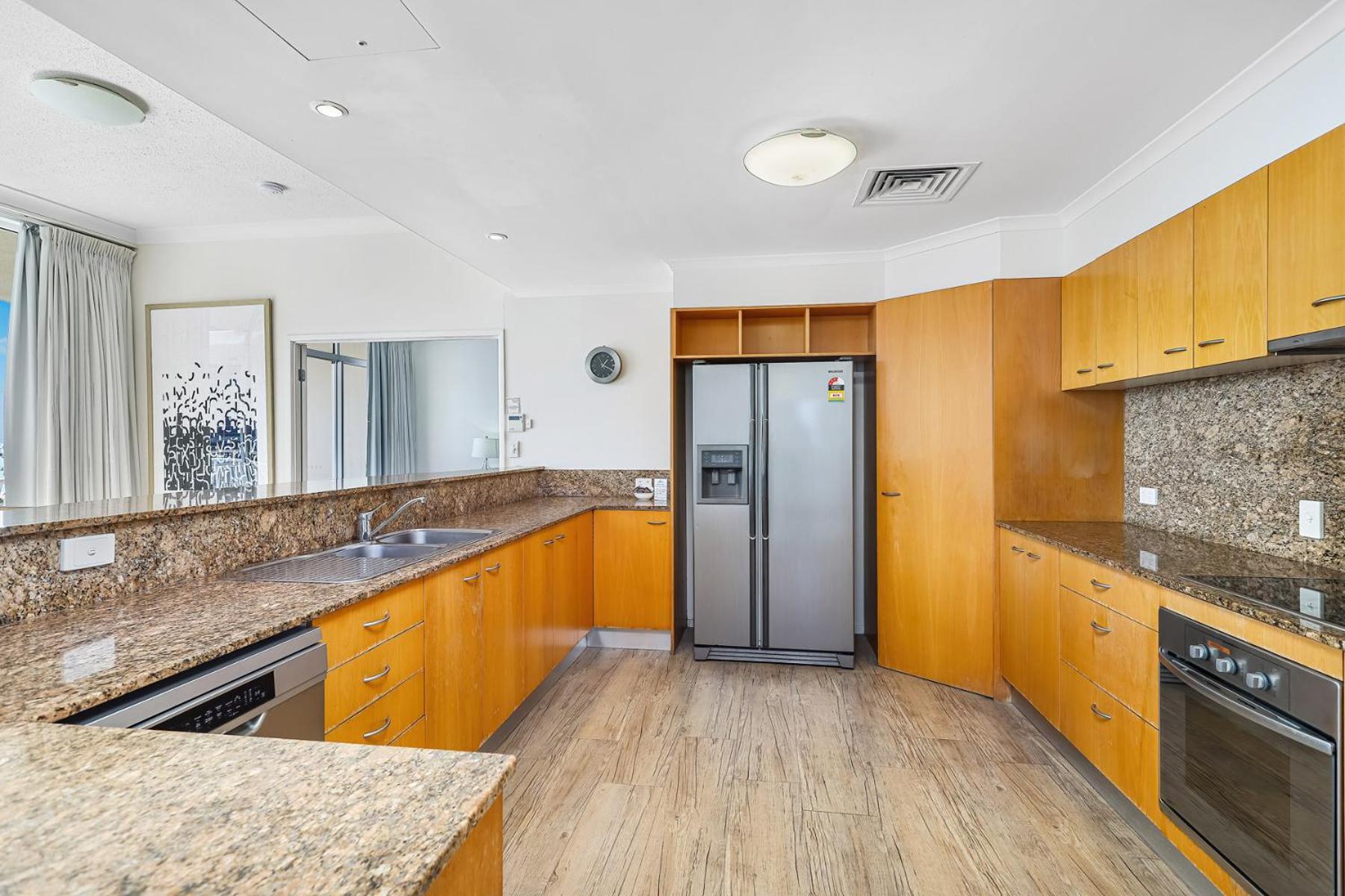 Kirra Beach Apartments Guldkusten Exteriör bild