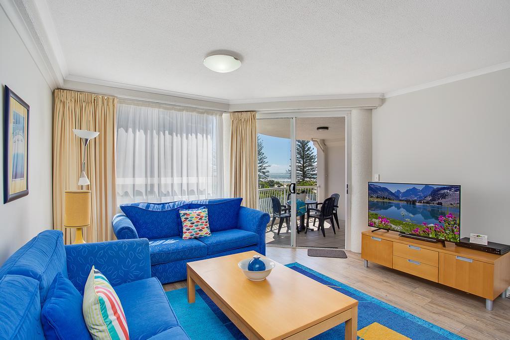 Kirra Beach Apartments Guldkusten Exteriör bild